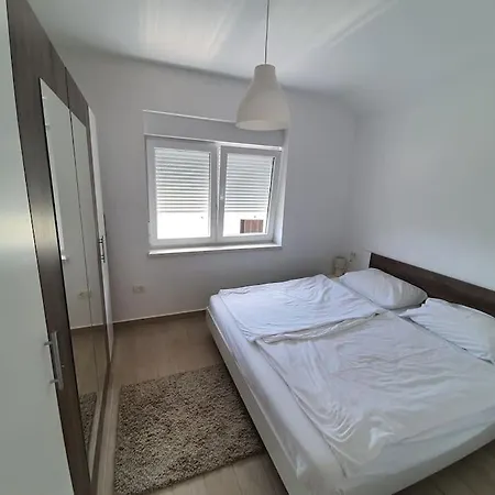 Beautiful Apartment In Ika, Opatija Lovran Exteriör bild
